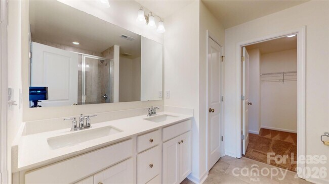 Building Photo - 761 Earhart St NW