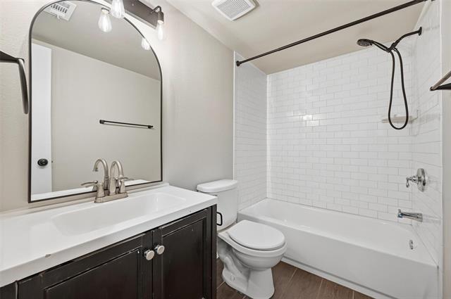 Building Photo - 6200 Inspiration Point