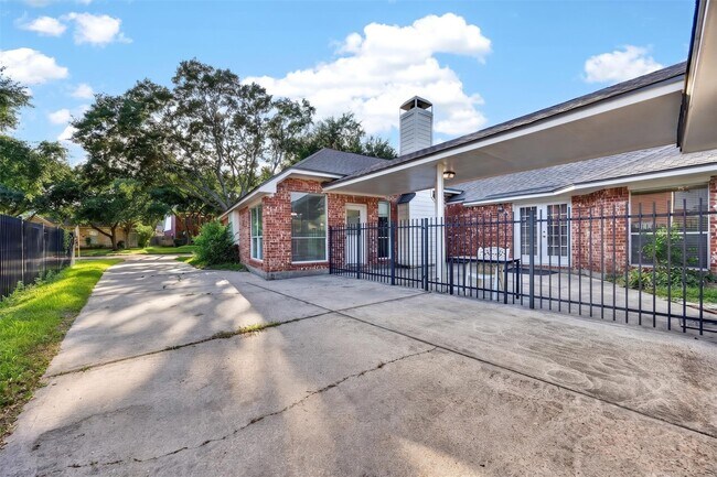 Building Photo - 5814 Eldridge Glen Dr