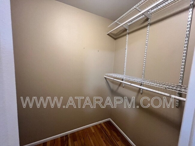 Building Photo - 650 N 300 W