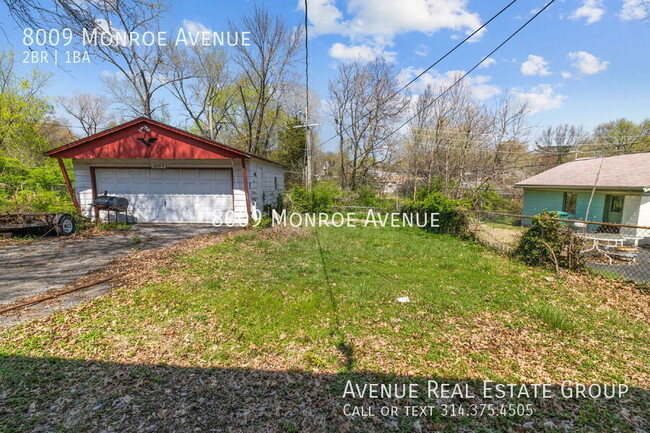 Building Photo - 8009 Monroe Ave