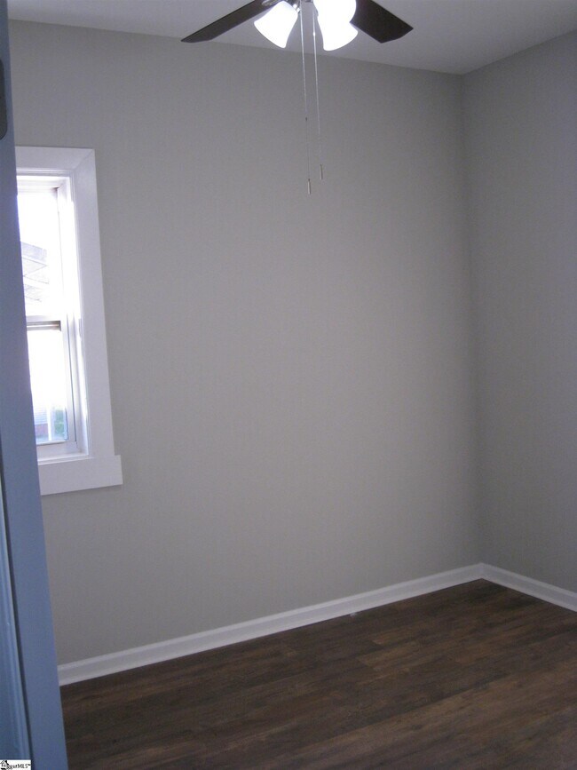 Building Photo - 1 Bollinger St