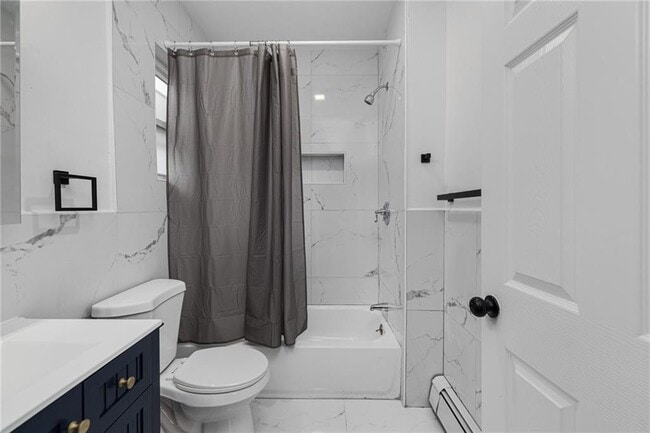 Building Photo - 30 Cypress St