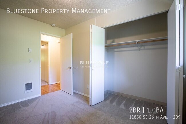 Building Photo - 11850 SE 26th Ave