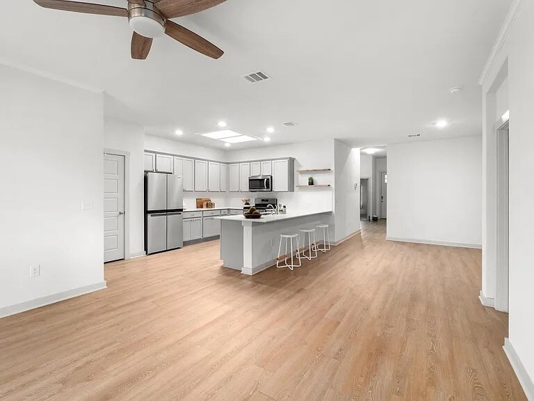 kitchen - 17309 Crownfield Path