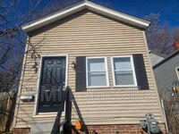 Building Photo - 616 N 28th St