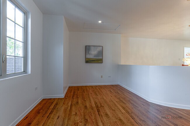 Building Photo - 20772 N William Ave