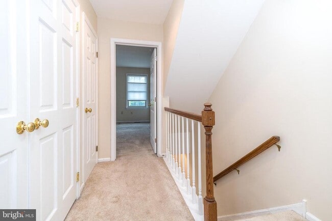 Building Photo - 108 Susan Constant Ct