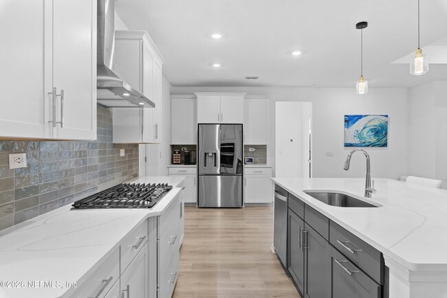 Building Photo - 64 Silver Heron Wy