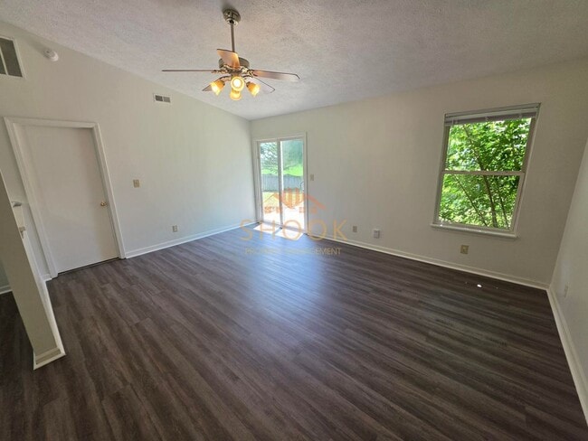 Building Photo - 3 Bed/2 Bathroom Home in West Lafayette