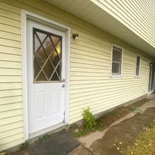 Building Photo - 366 Wolcott St