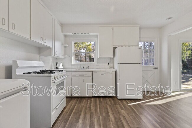 Building Photo - 1264 Danville Blvd