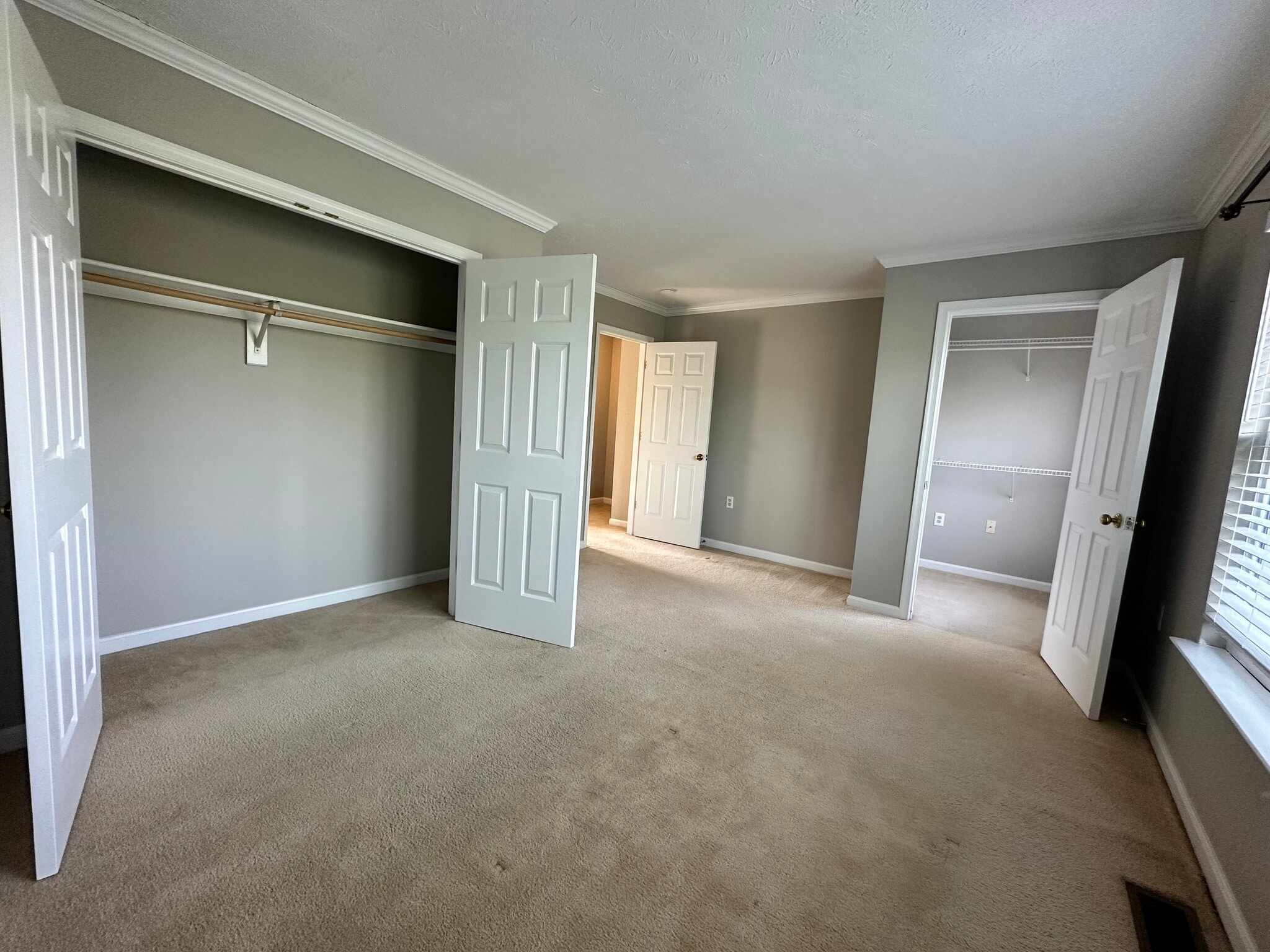 upstairs primary bedroom 2 closets - 104 Barrington Ln