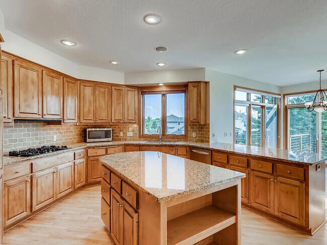 Building Photo - 18605 Overland Trail