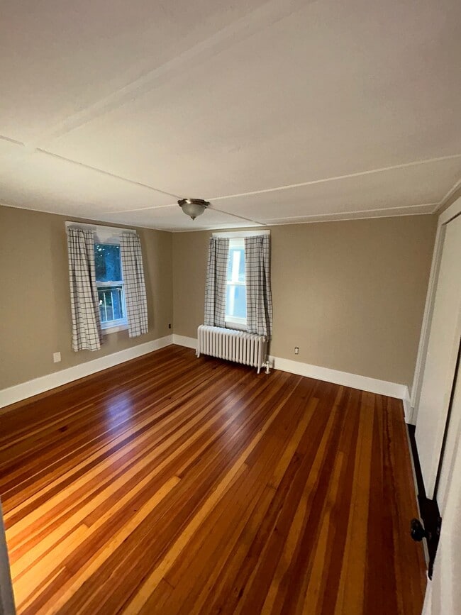 Building Photo - 22 Fairmount St