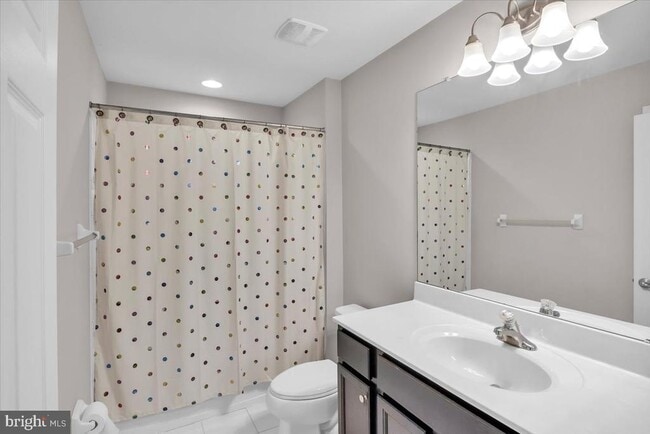 Building Photo - 507 Lexington Mews