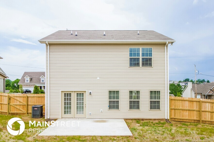 Building Photo - 1111 Harmony Ln