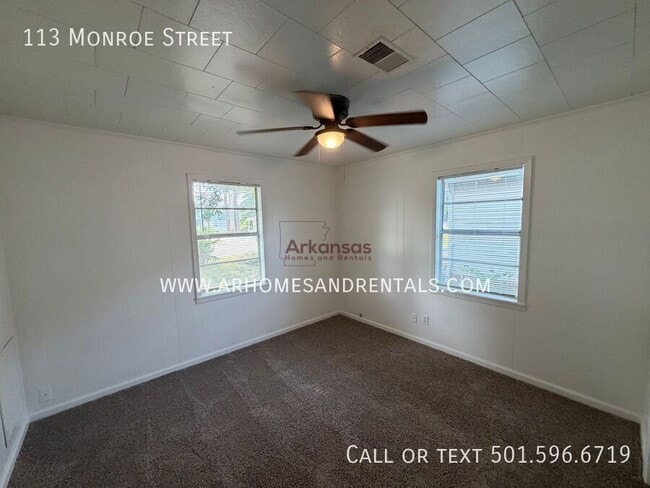 Building Photo - 113 N Monroe St