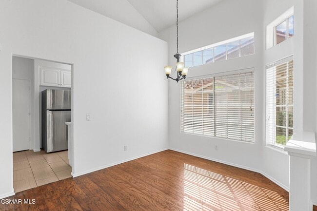 Building Photo - 495 Novara Way