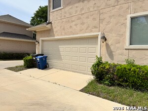 Building Photo - 12416 Abbey Park