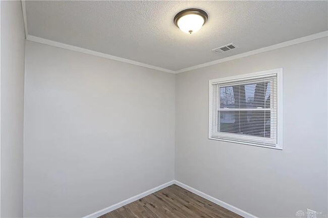 Building Photo - 1227 Date St