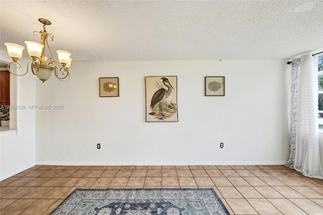 Building Photo - 9480 Tangerine Pl
