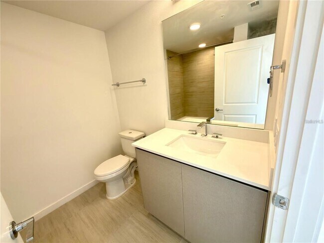 Building Photo - 5563 Millennia Park Dr