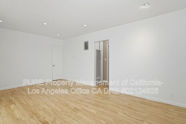 Building Photo - 2623 4th St