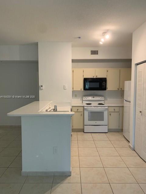Building Photo - 7290 NW 114th Ave
