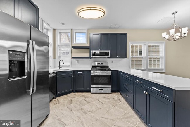 Building Photo - 7201 Old Friendship Way