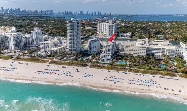 Building Photo - 4301 Collins Ave