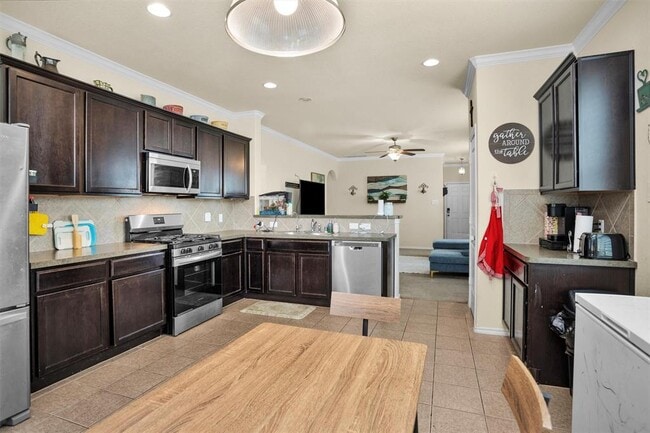 Building Photo - 1420 Natural Pine Trail