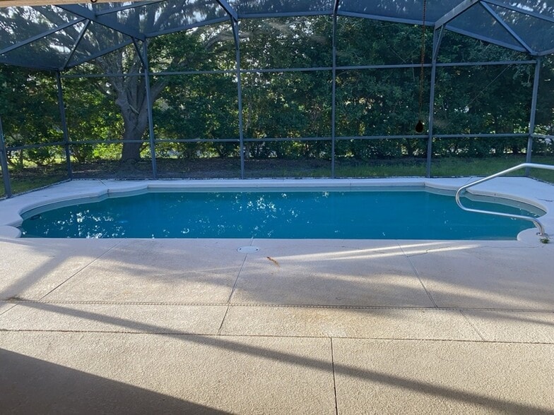 Building Photo - 8 Black Water Way