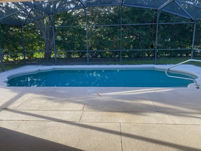 Building Photo - 8 Black Water Way