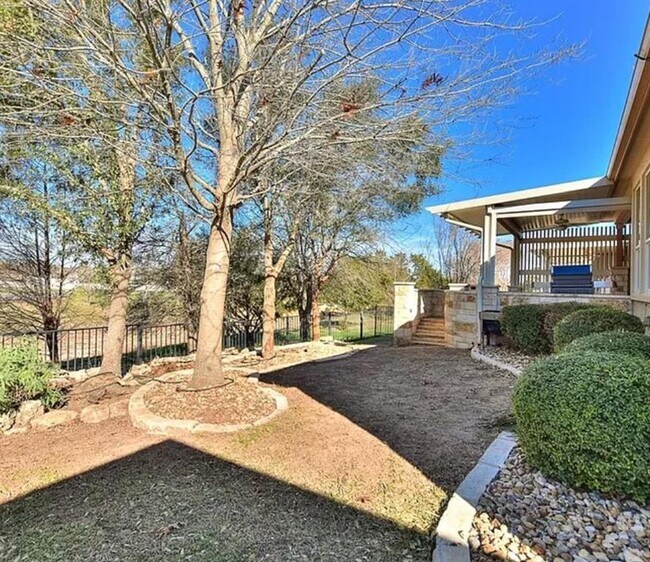 Building Photo - 921 Apache Mountain Ln