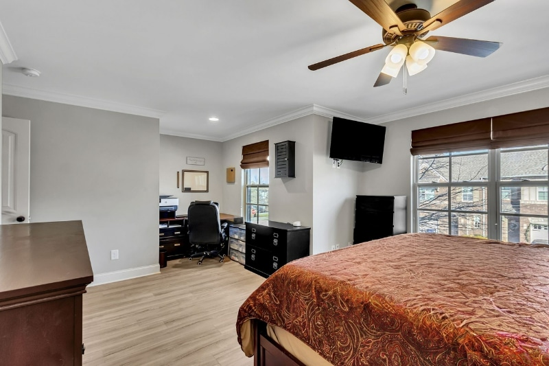 Building Photo - 2017 Bungalow Dr