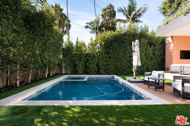 Building Photo - 6258 Drexel Ave