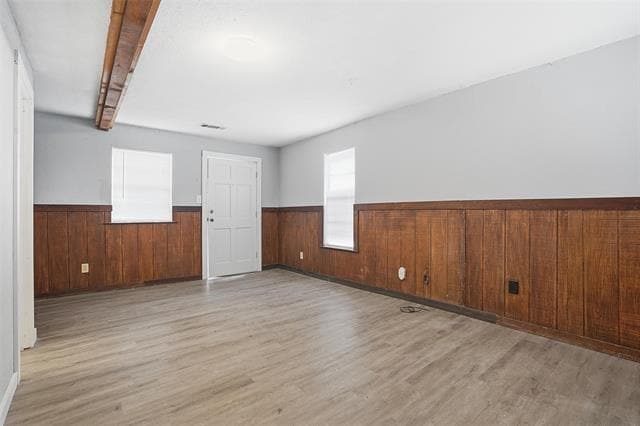 Building Photo - 1412 Chase Ave