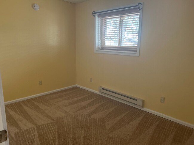 Building Photo - Calhan 3 bed, 2 bath house on 5.56 acres