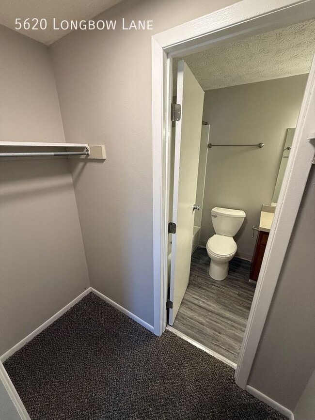 Building Photo - 5620 Longbow Ln
