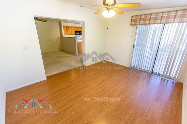 Building Photo - 10864 E Lindner Ave