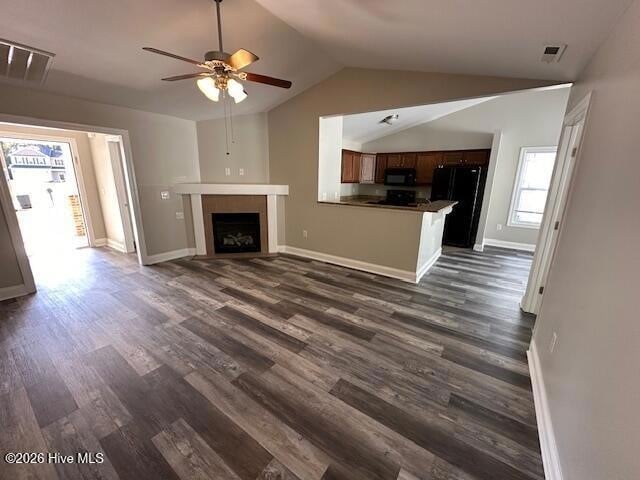 Building Photo - 305 Falcon Bridge Dr