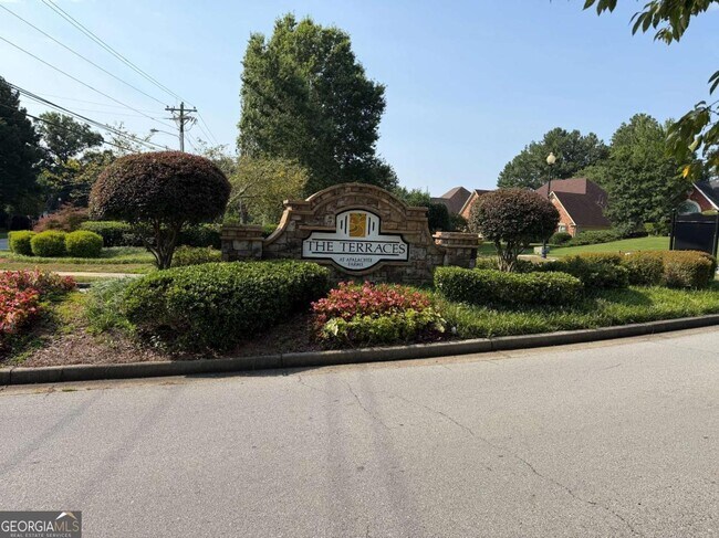 Building Photo - 768 Laurel W Ln