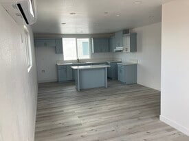 Building Photo - 11033 Burin Ave
