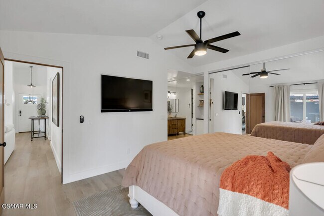 Building Photo - 15290 Bambi Ct