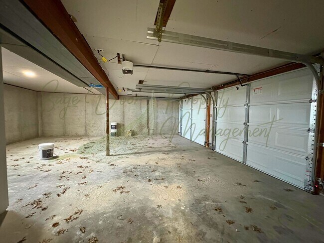 Building Photo - COMING SOON!!!!