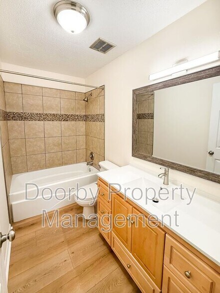 Building Photo - 7490 Austin Dr