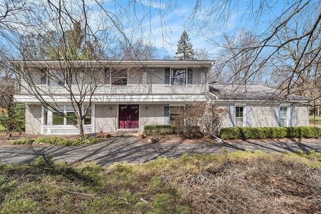 Building Photo - 6760 Orinoco Cir