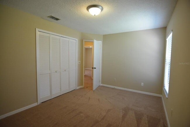 Building Photo - 5106 Sun Palm Dr