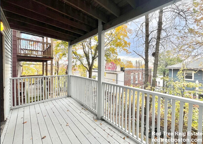 Building Photo - 2 Parker Hill Terrace